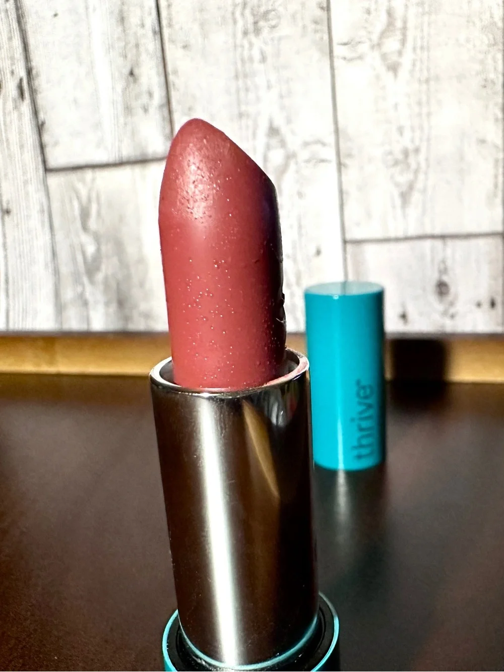 *Flaw* Thrive Causemetics Headliner Lipstick AQUILA Warm Rose Mauve 0.13